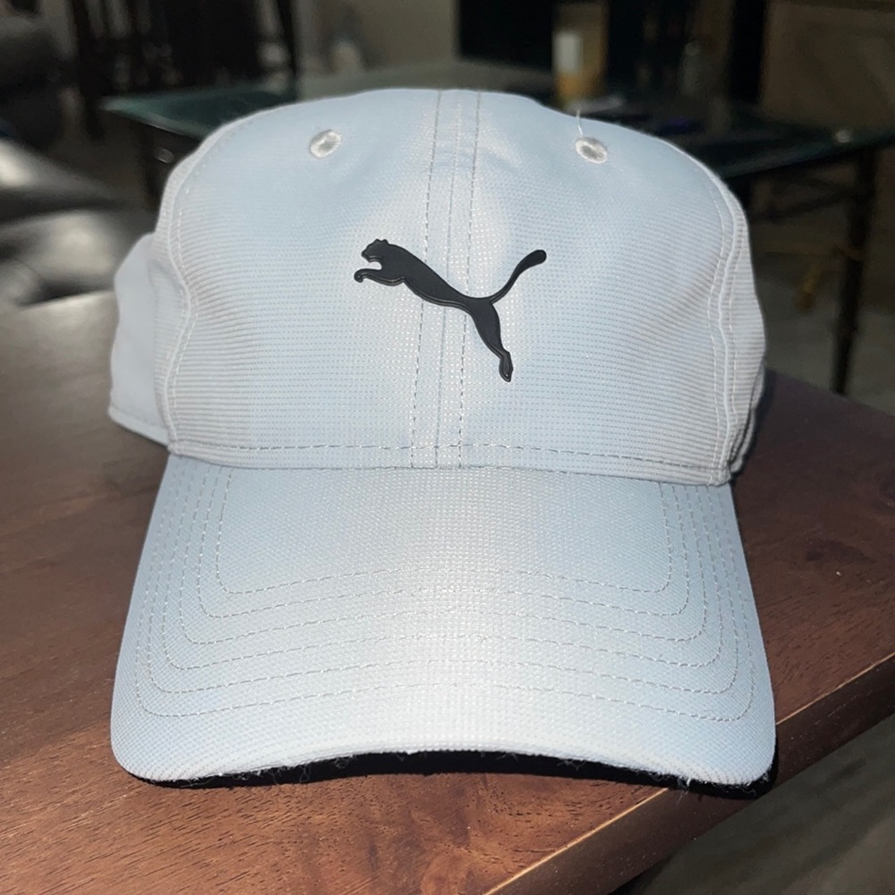 Puma golf hat.